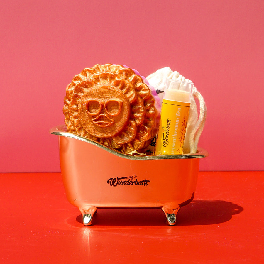 Chrysanthemoon Mini Bathtub Gift Set